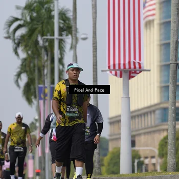 Runner Photo 6546638