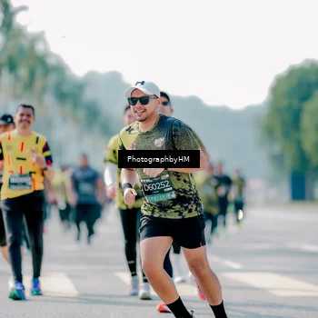 Runner Photo 6546658