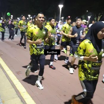 Runner Photo 6546665