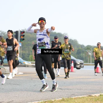 Runner Photo 6546666
