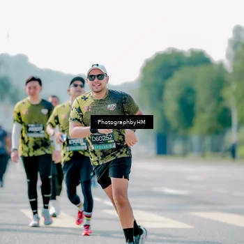 Runner Photo 6546672