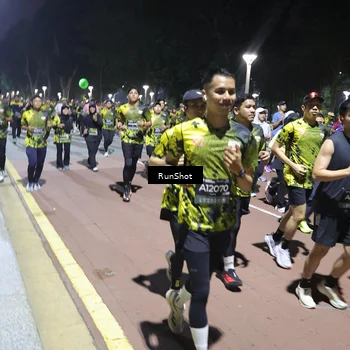 Runner Photo 6546679