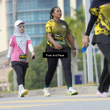 Runner Photo 6546682