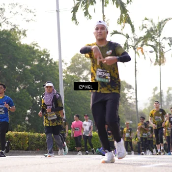 Runner Photo 6546688