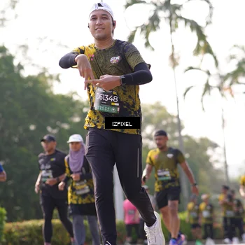 Runner Photo 6546693