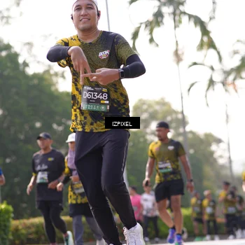Runner Photo 6546701