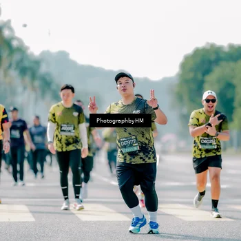 Runner Photo 6546705