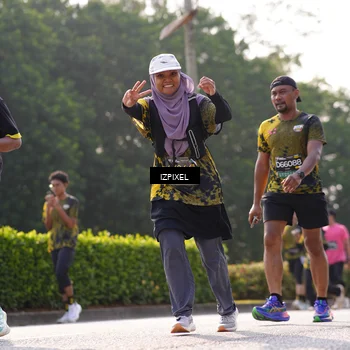 Runner Photo 6546719