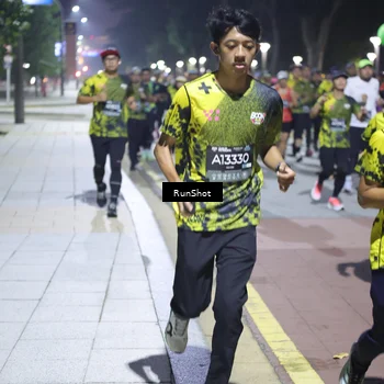 Runner Photo 6546727
