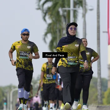 Runner Photo 6546747