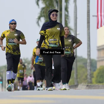 Runner Photo 6546755