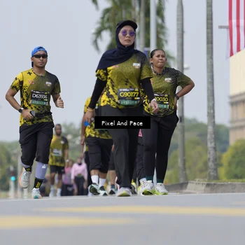 Runner Photo 6546757