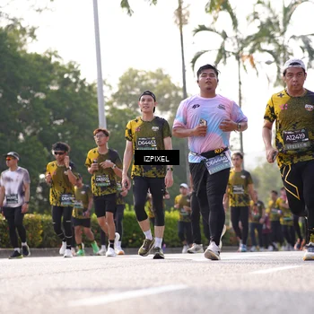 Runner Photo 6546764