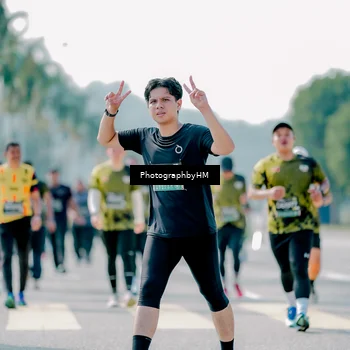 Runner Photo 6546765