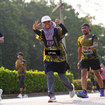 Runner Photo 6546776