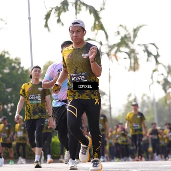 Runner Photo 6546778