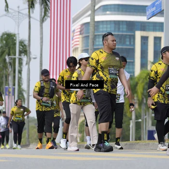Runner Photo 6546791