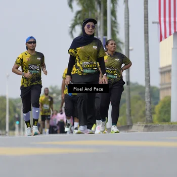Runner Photo 6546797