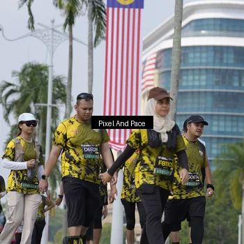 Runner Photo 6546828