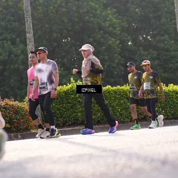 Runner Photo 6546841