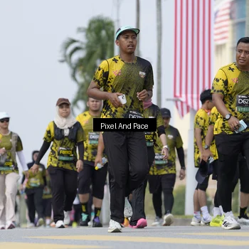 Runner Photo 6546848