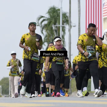 Runner Photo 6546850