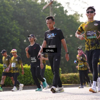 Runner Photo 6546862