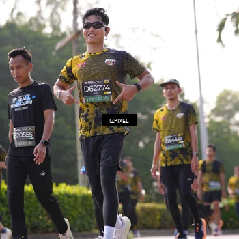 Runner Photo 6546868