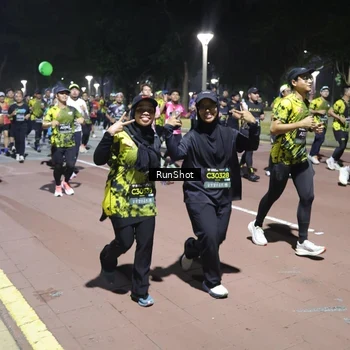 Runner Photo 6546890