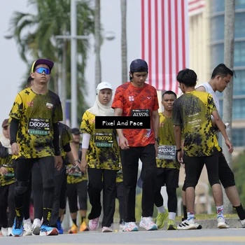 Runner Photo 6546891