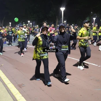 Runner Photo 6546895