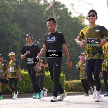 Runner Photo 6546899