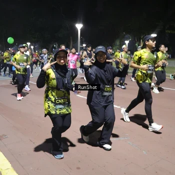 Runner Photo 6546909