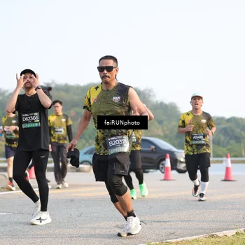 Runner Photo 6546911