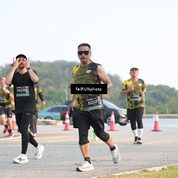 Runner Photo 6546912
