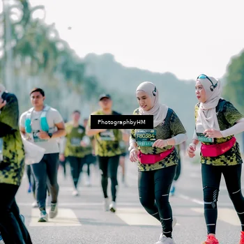 Runner Photo 6546913