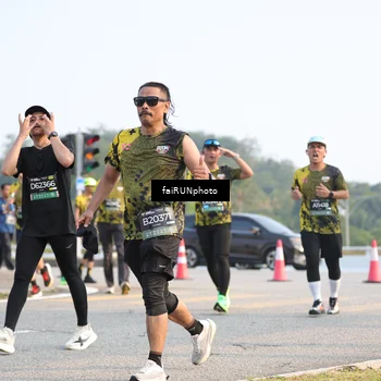 Runner Photo 6546951