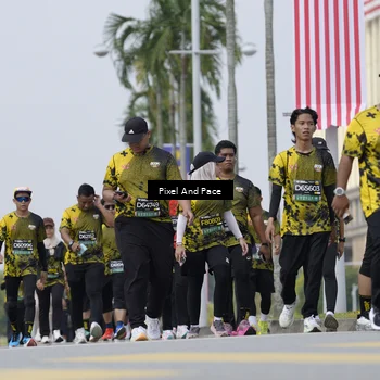 Runner Photo 6546959