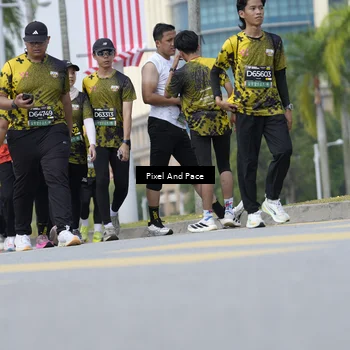 Runner Photo 6546963