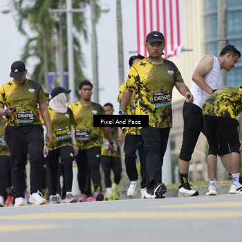 Runner Photo 6546964