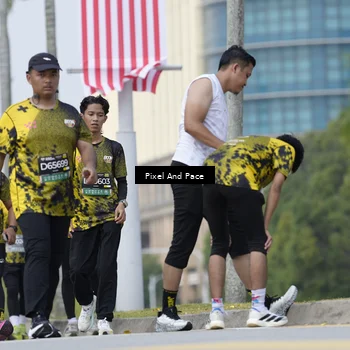 Runner Photo 6546979
