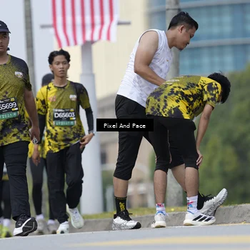 Runner Photo 6546981