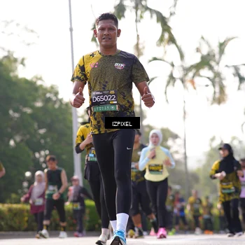 Runner Photo 6546990