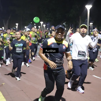 Runner Photo 6547011