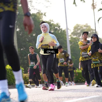 Runner Photo 6547019