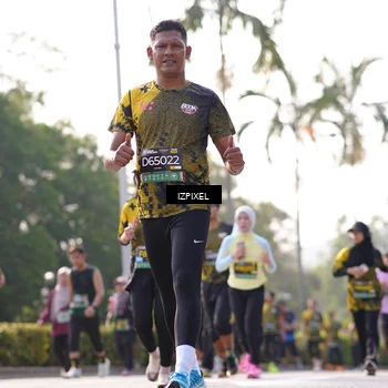Runner Photo 6547020