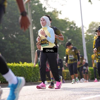 Runner Photo 6547031