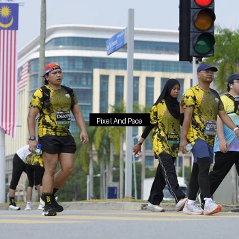 Runner Photo 6547052