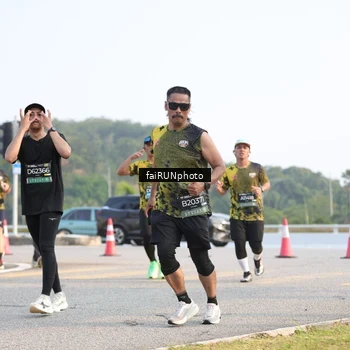 Runner Photo 6547060