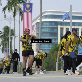 Runner Photo 6547063